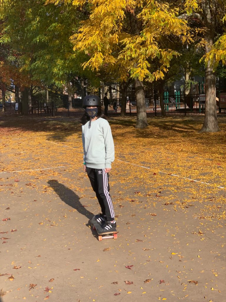 Afternoon skate break with fall leaves